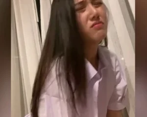 Clip cực hót của bé người Thái – vừa xinh vừa dâm