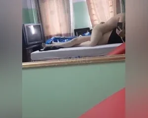 Đụ bà chị đồng nghiệp thèm của lạ nứng đến mức điên dại | VIET69