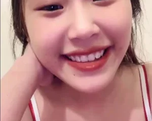 Tiktoker Thỏ Baby lộ clip hot body non mượt